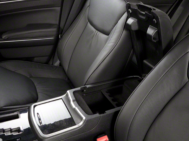 2012 Chrysler 300 C Luxury Series