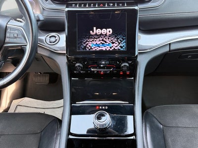 2022 Jeep Grand Cherokee L Altitude
