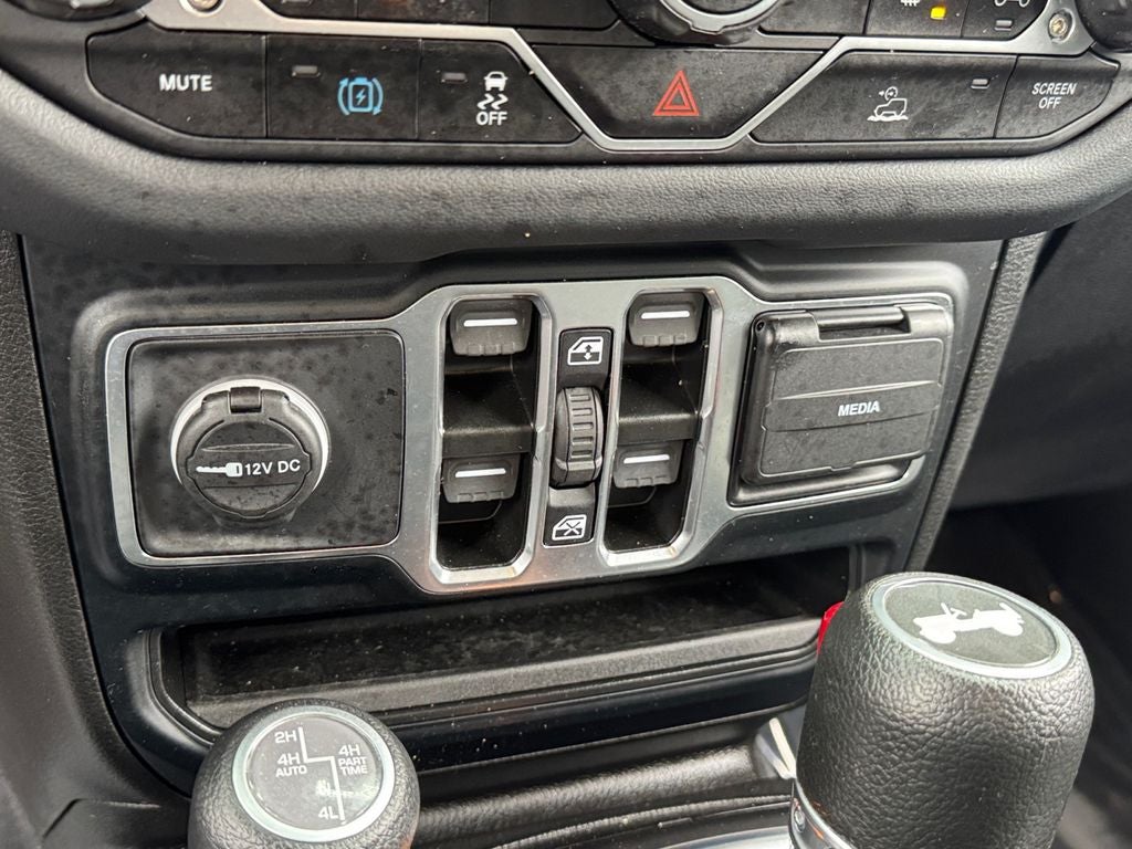 2024 Jeep Wrangler Sahara 4xe