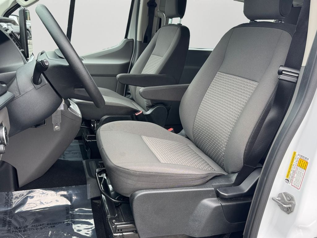 2025 Ford Transit-350 XLT 15-PASSENGER