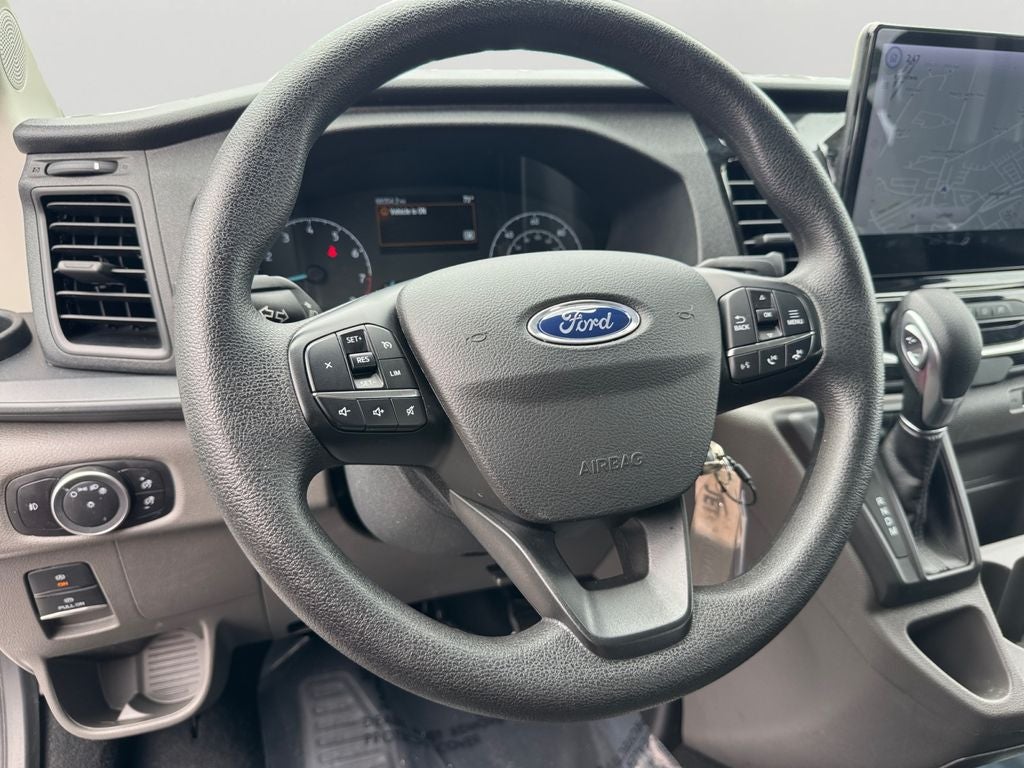 2025 Ford Transit-350 XLT 15-PASSENGER
