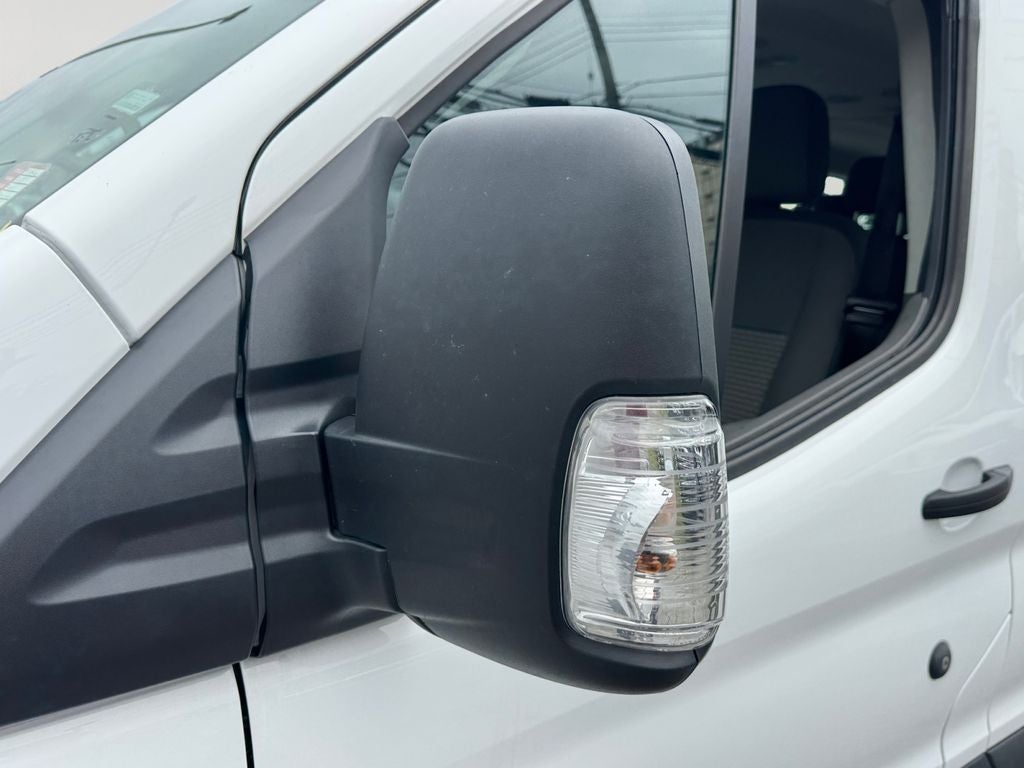 2025 Ford Transit-350 XLT 15-PASSENGER