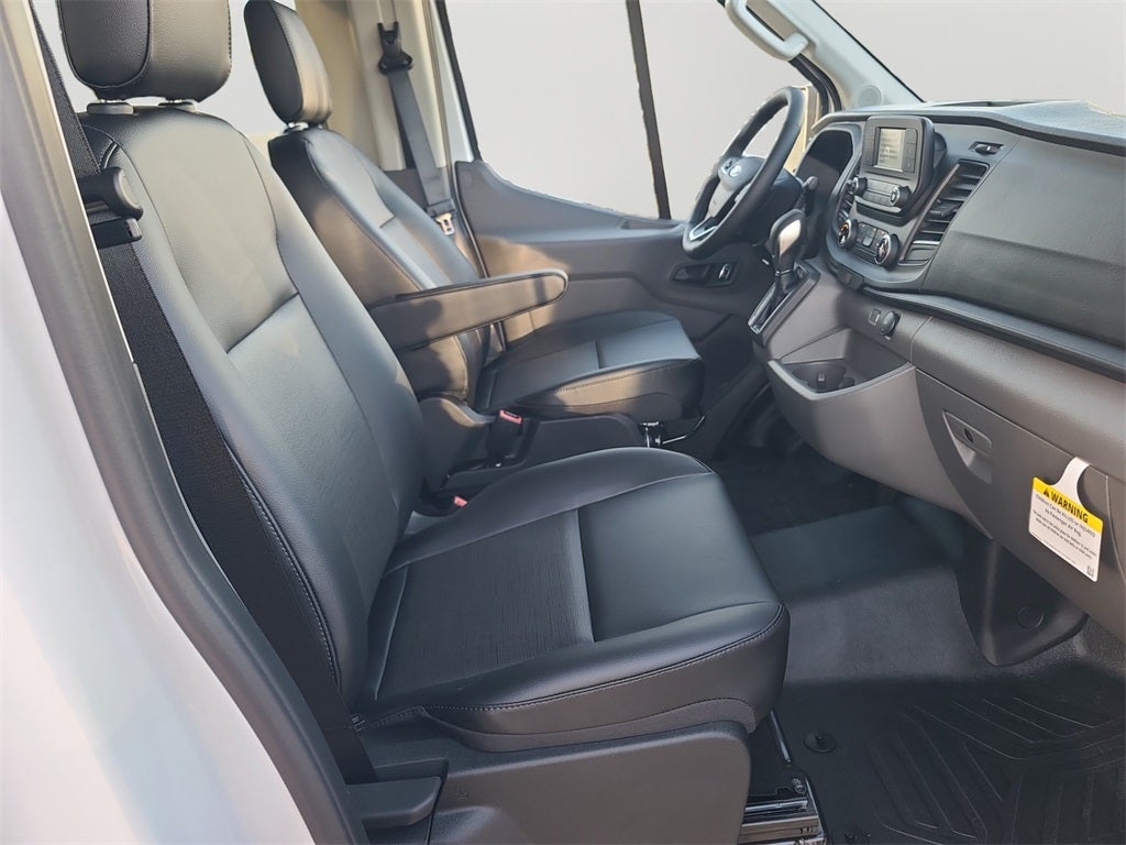 2025 Ford Transit-350 XL