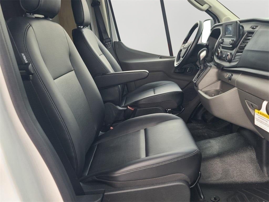 2025 Ford Transit-350 12 Ft ROCKPORT Box Van