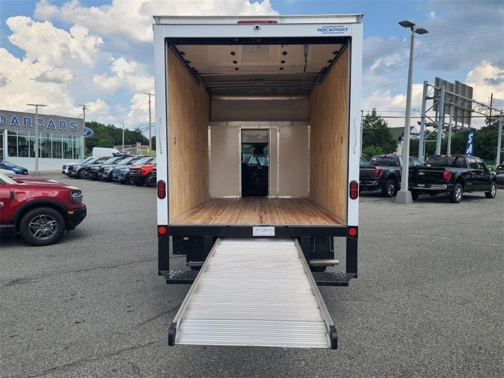 2025 Ford Transit-350 12 Ft ROCKPORT Box Van