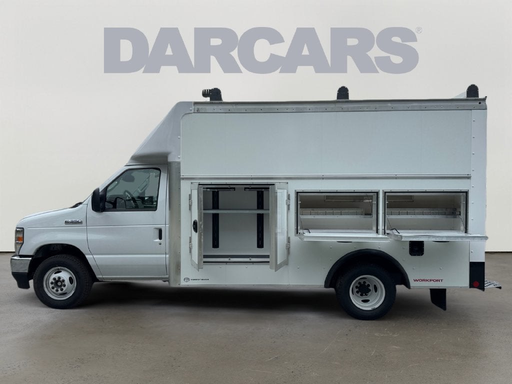 2027 Ford E-350 12 Ft ROCKPORT WORKPORT Walk In Utility Van