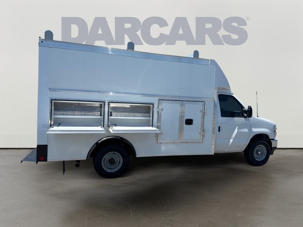 2027 Ford E-350 12Ft ROCKPORT WORKPORT Walk In Utility Van Cutaway