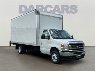 2027 Ford E-450 17 Ft ROCKPORT Box Truck W/ Tuckaway lift gate
