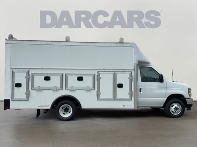 2027 Ford E-450SD Base