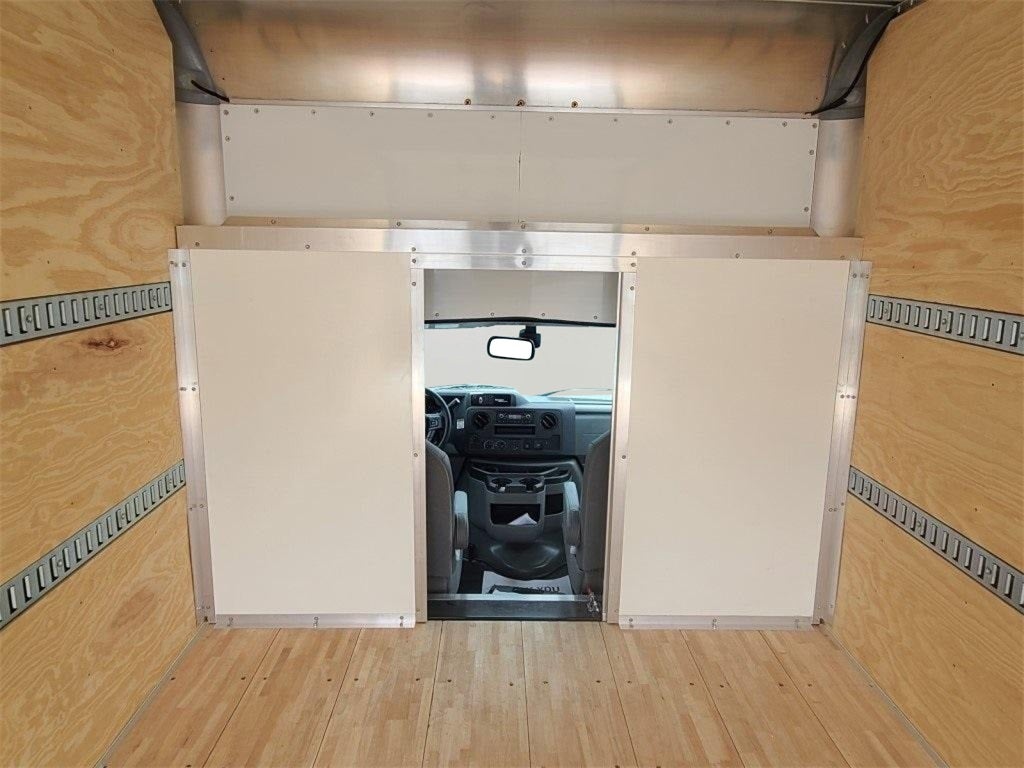 2026 Ford E-450 12ft ROCKPORT WORKPORT Walk In Utility Van