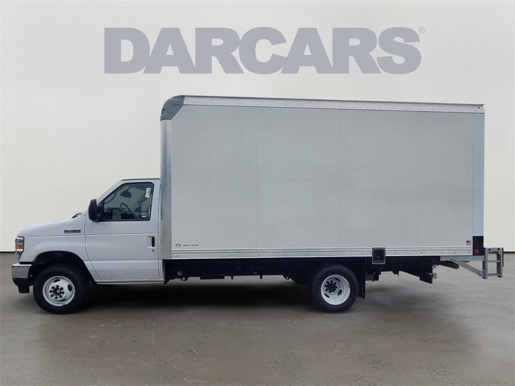 2026 Ford E-450 12ft ROCKPORT WORKPORT Walk In Utility Van
