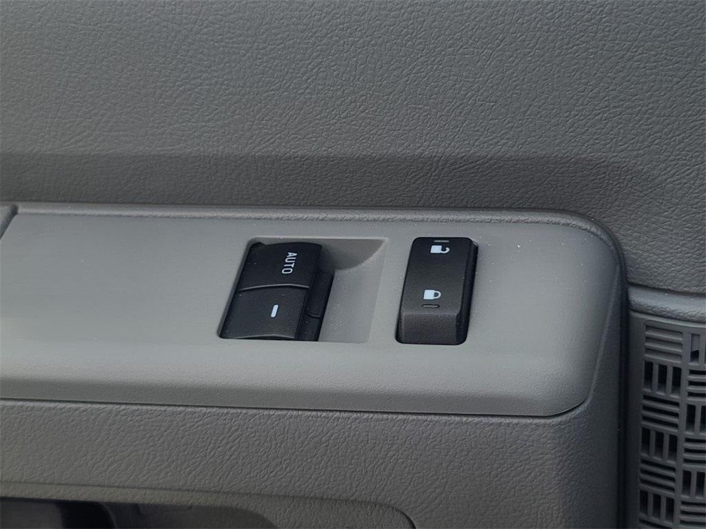 2026 Ford E-450 DRW 15 Ft ROCKPORT Box Truck W/ Tuck Under Liftgate