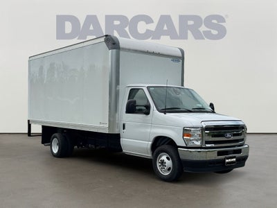 2027 Ford E-450SD Base