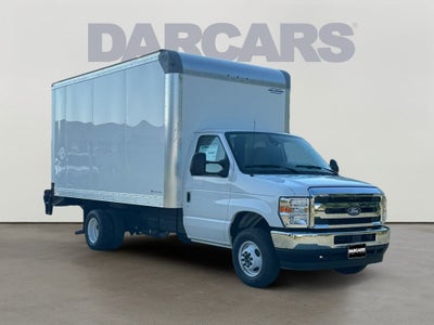 2027 Ford E-450SD Base