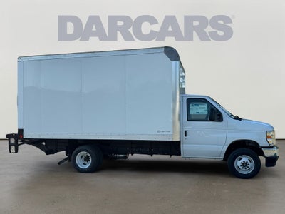 2027 Ford E-450SD Base