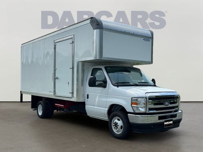 2027 Ford E-450SD Base