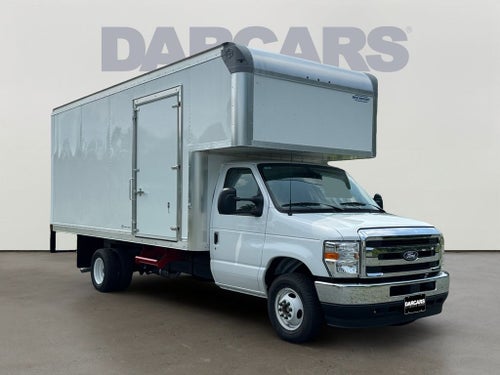 2027 Ford E-450SD Base