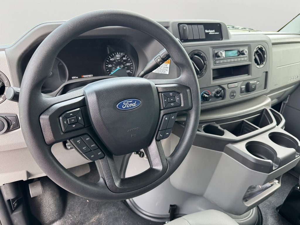 2027 Ford E-450SD Base