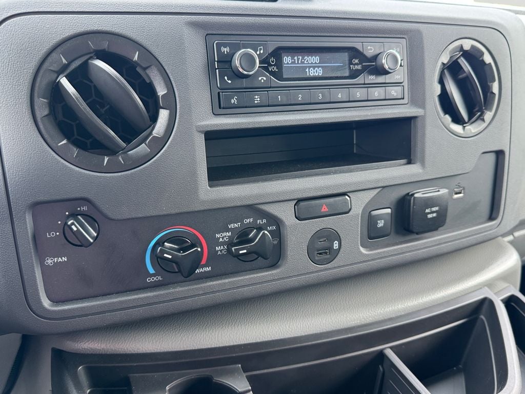 2027 Ford E-450SD Base