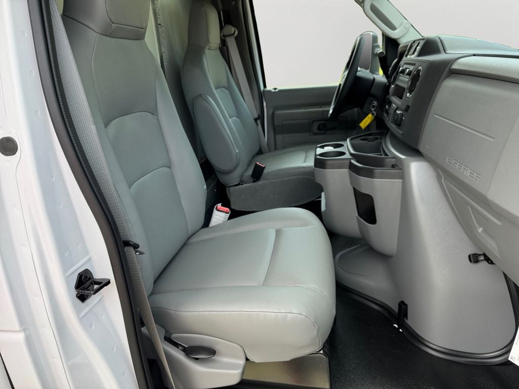 2027 Ford E-450SD Base