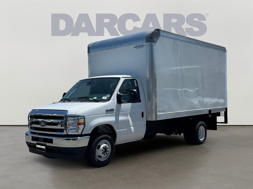 2027 Ford E-450 14 Ft ROCKPORT Box Truck W ramp