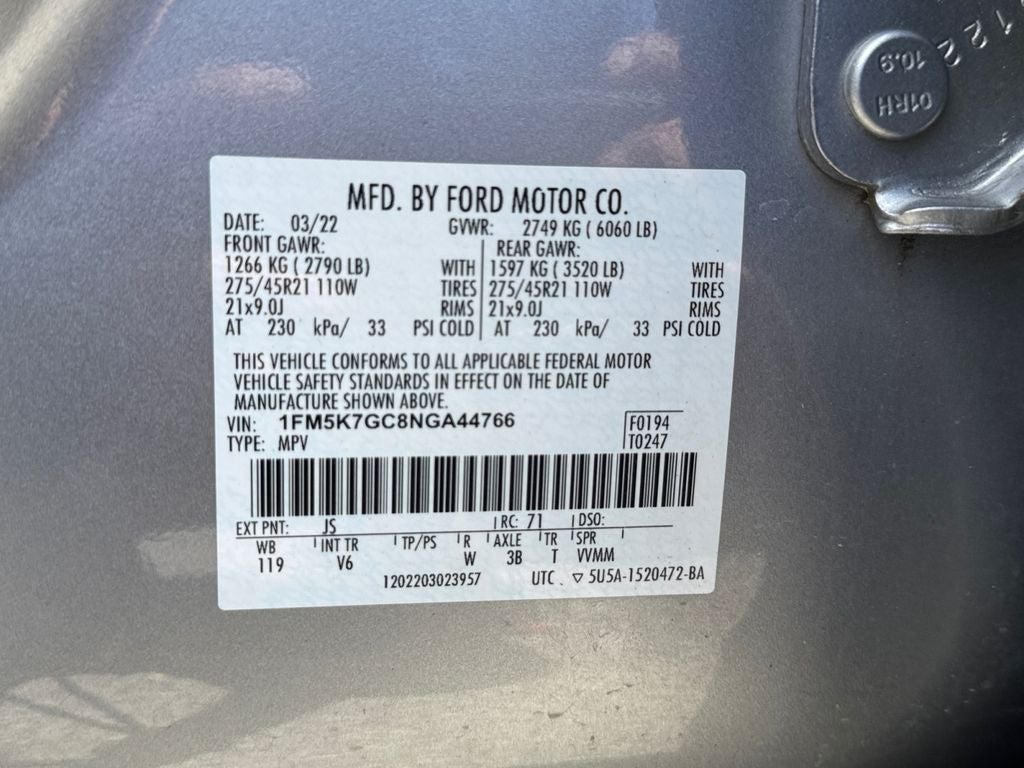 2022 Ford Explorer ST (Twin Panel Moonroof)