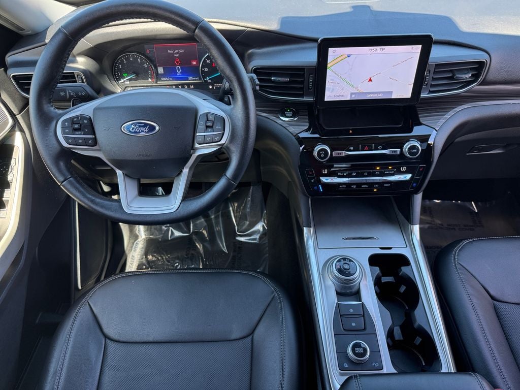 2021 Ford Explorer Limited Moon Roof