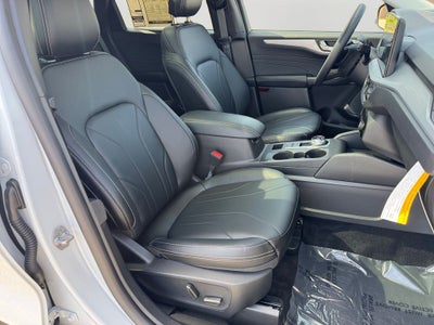 2025 Ford Escape Plug-In Hybrid Base