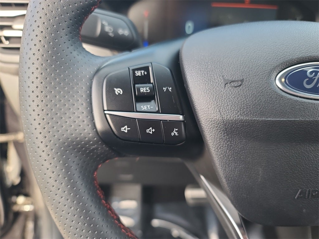 2024 Ford Escape Hybrid ST-Line