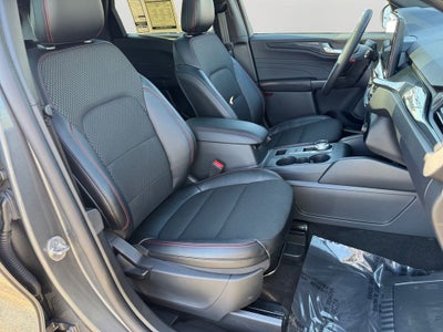 2025 Ford Escape Hybrid ST-Line