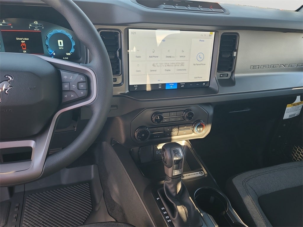 2025 Ford Bronco Base