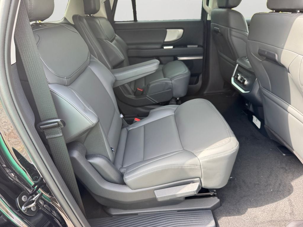 2027 Ford Expedition Max Active