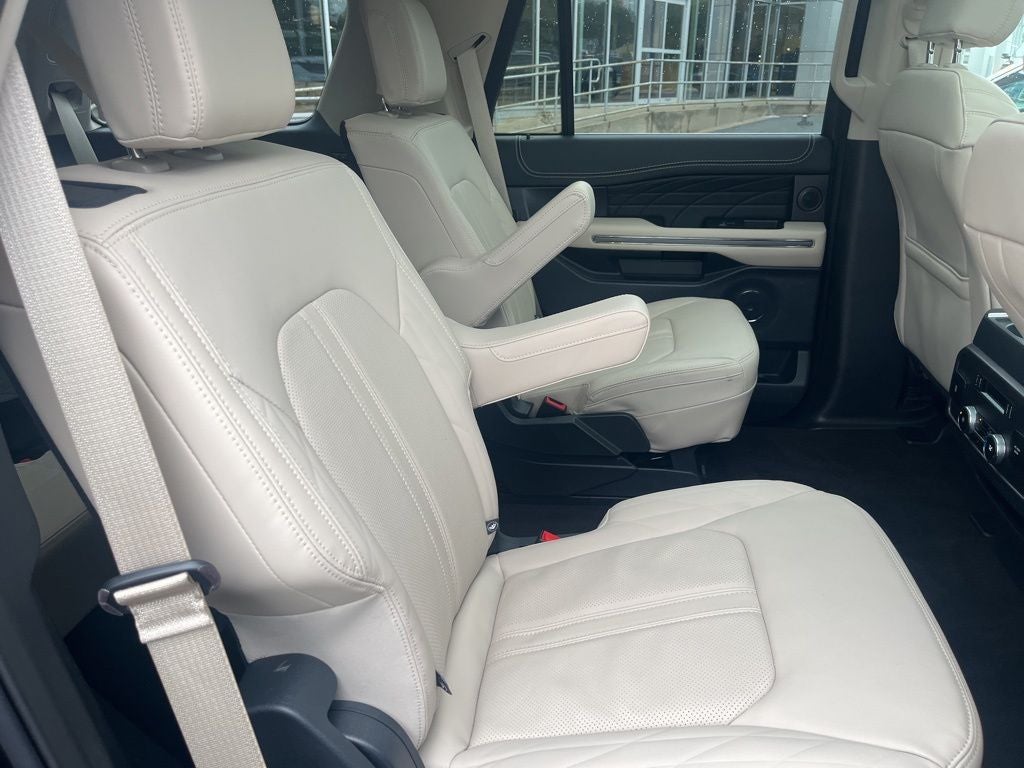 2023 Ford Expedition Platinum