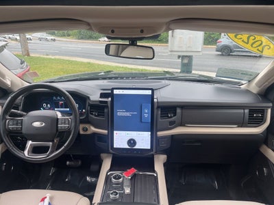 2023 Ford Expedition Platinum