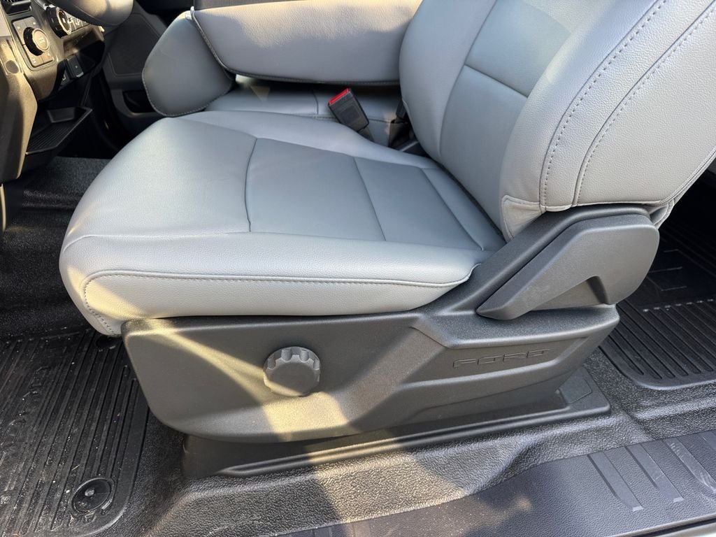 2027 Ford F-250SD XL