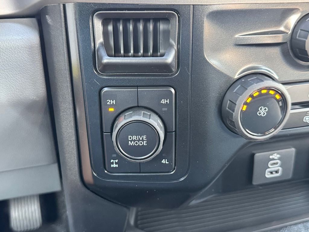 2027 Ford F-250SD XL