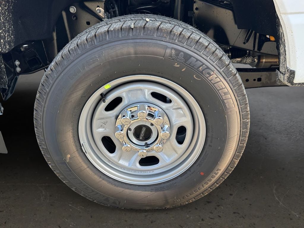 2027 Ford F-250SD XL