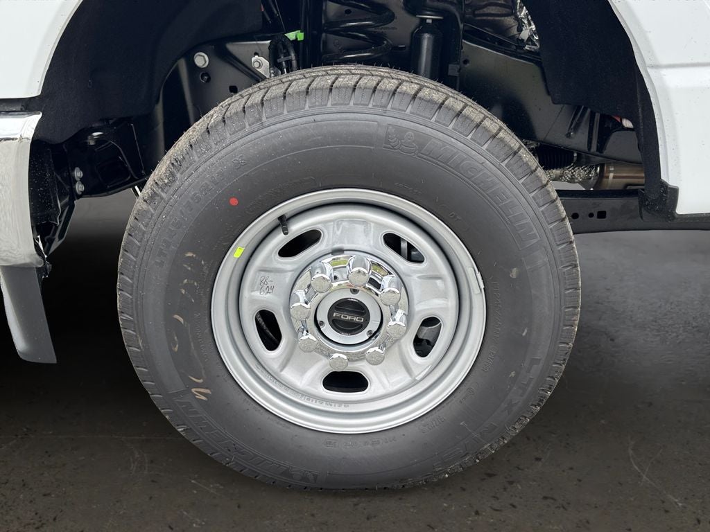 2027 Ford F-250SD XL