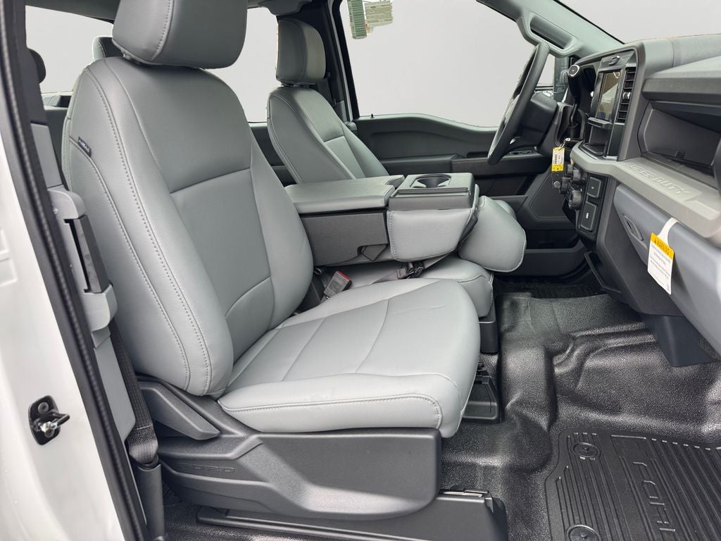 2027 Ford F-250SD XL
