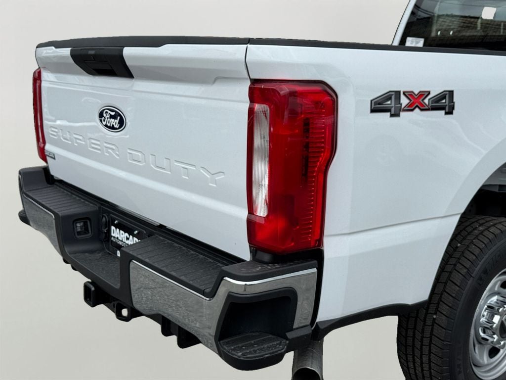 2027 Ford F-250SD XL