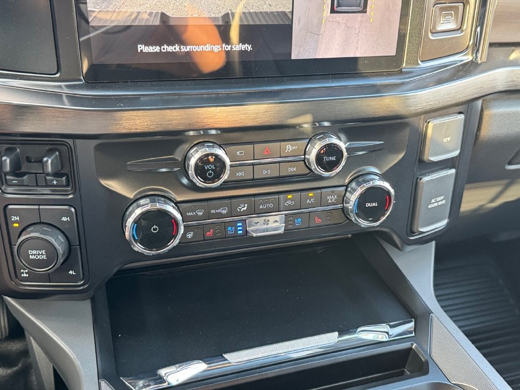 2027 Ford F-250SD Lariat