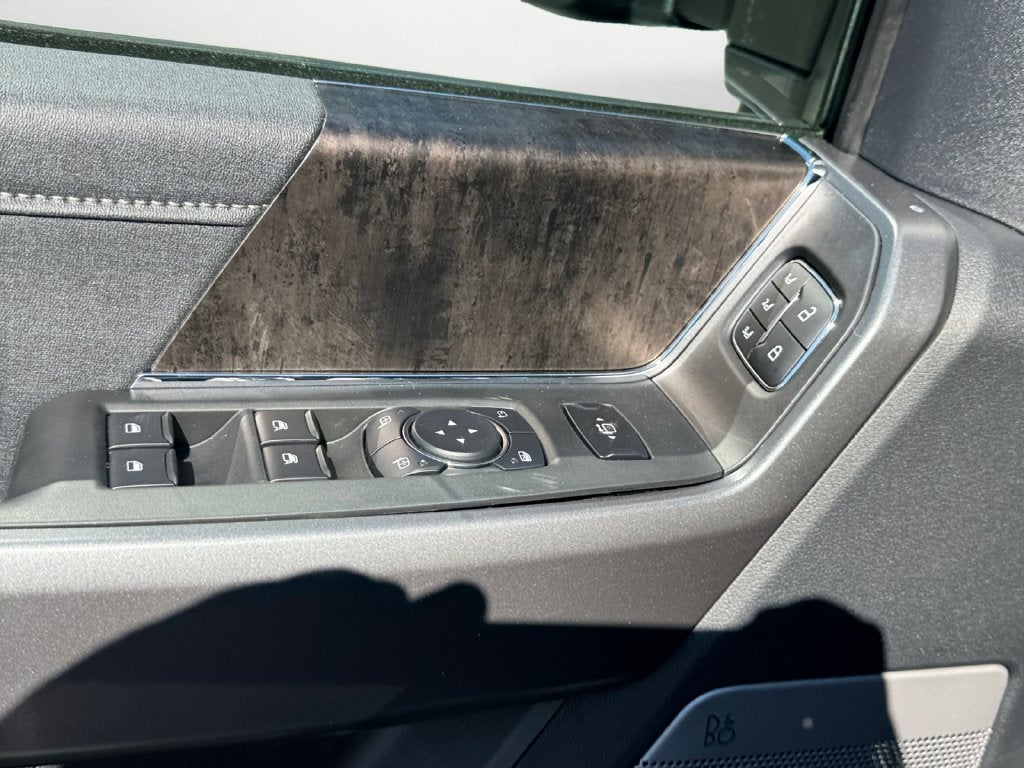 2027 Ford F-250SD Lariat