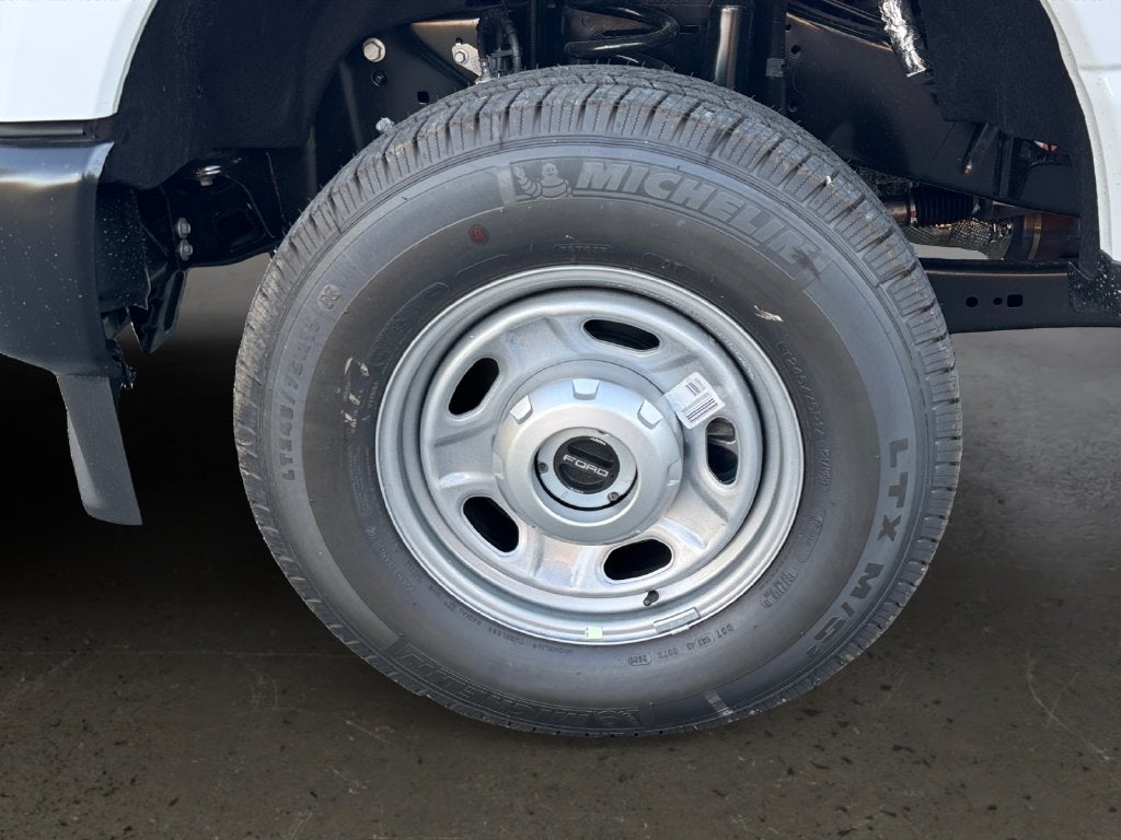 2026 Ford F-350 XL 4x4 Crew Cab 8 Ft Utility Truck