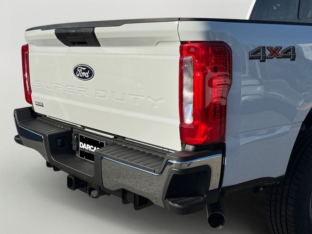 2027 Ford F-350SD XL