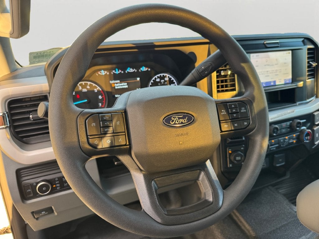 2027 Ford F-350SD XL