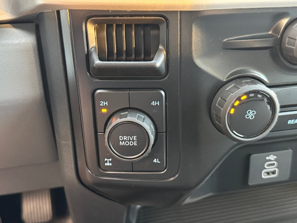 2027 Ford F-350SD XL