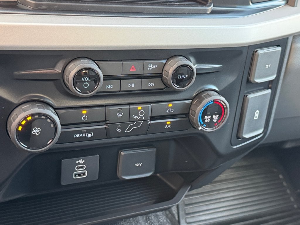 2027 Ford F-350SD XL