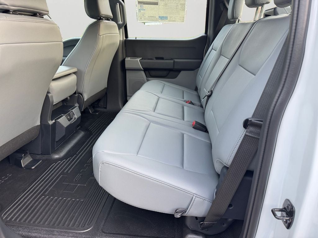 2027 Ford F-350SD XL