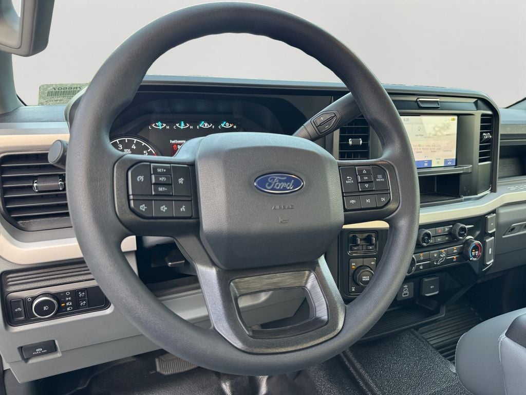 2027 Ford F-350SD XL