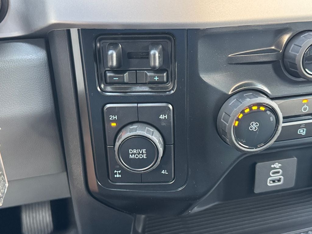 2027 Ford F-350SD XL